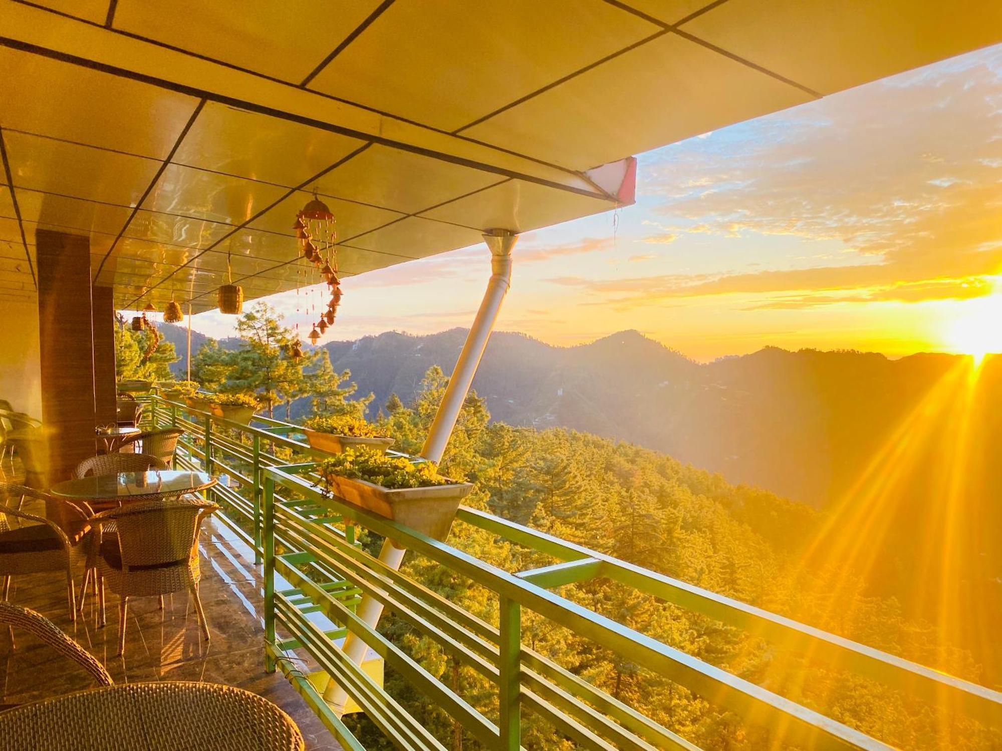 Mountain Nature Valley Resort Mashobra By Aachman - A Resort Away From City Hustle Shimla Eksteriør bilde